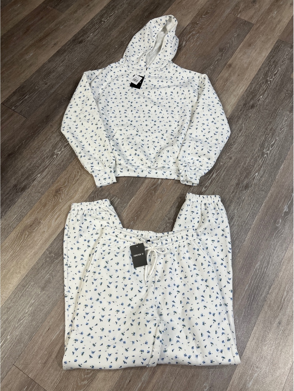 Forever 21 Americana Oversized Hoodie and Fleece Jogger Set - Small